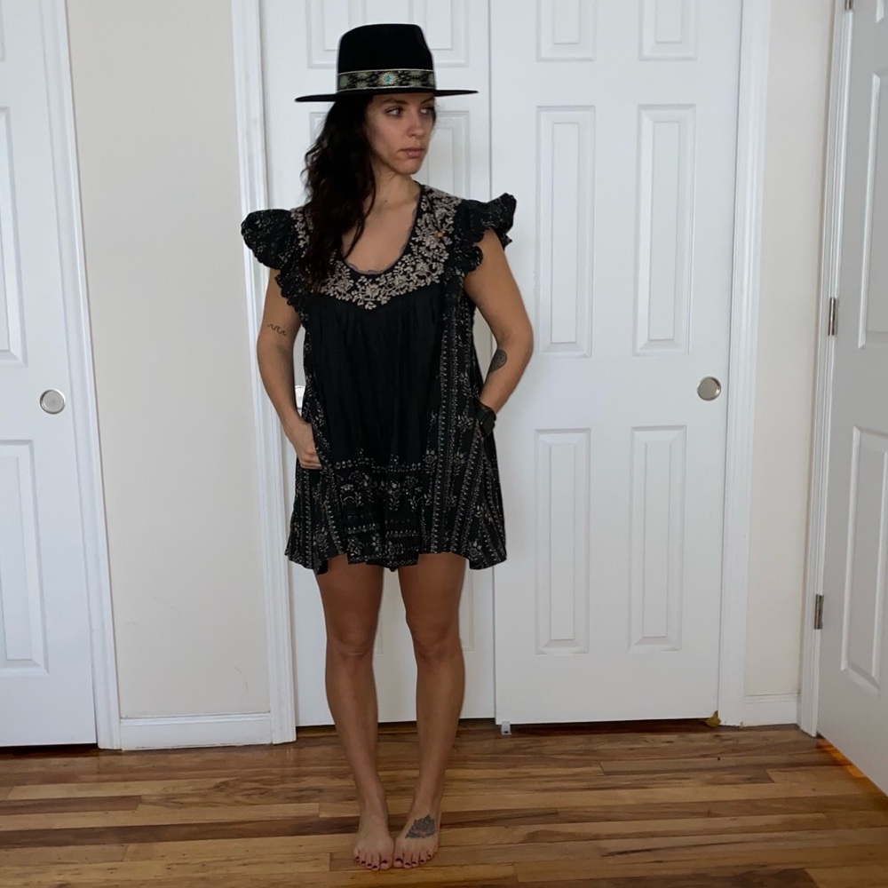 NWOT Free People Romper Dress Embroidered W Pockets Size Small